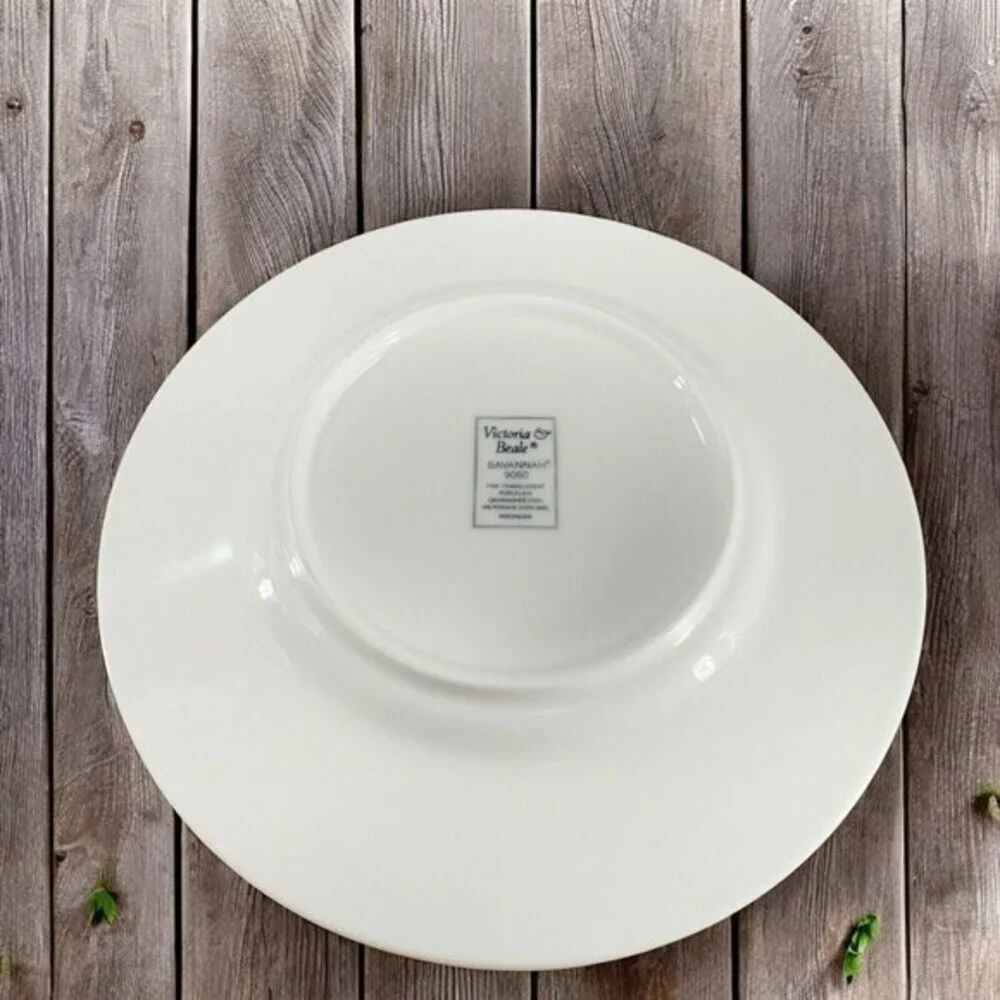 Victoria & Beale Savannah Porcelain Round‎ Dish Plate Set of 4 Dishes 6inch Wide